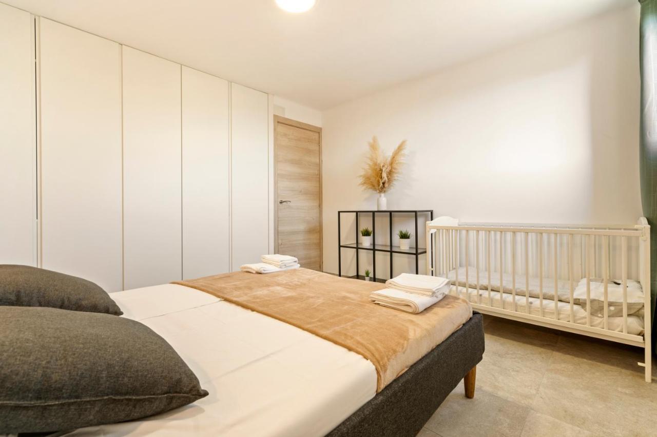 Apartamento Cerca De La Playa Barcelona Exterior photo